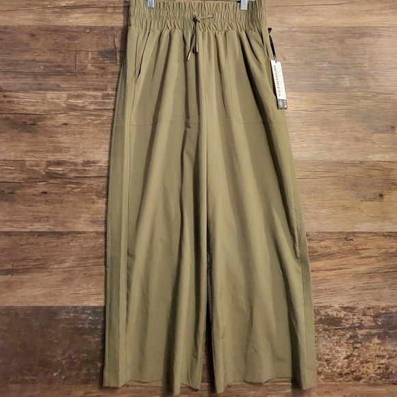 Mondetta Dusty Olive Green Side Stitch Wide Leg with Relaxed Fit - Picture 1 of 13